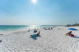 Destin West Villa 303~ Lazy River ~ Studio Sleeps 4, Queen bed + sofa sleeper - Image 2