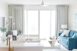 Sterling Sands 304~ 2/2 Condo~Heart of Destin ~ Weekend Special