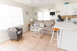 Tropical Isle 103 ~ 1 Bedroom/1 Bath Sleeps 5