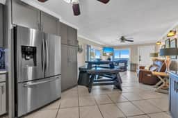 301 Aqua Villa~Beautiful View~Sleeps 6 ~Free Beach Service/Free Daily Passes - Image 5