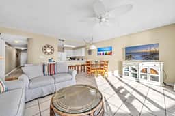 408 Island Princess~Gulf Front with Balcony~FREE Beach Service - Image 5