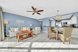708 Island Princess ~ Sleeps 6~ Beach Service Included~ FREE EXCURSION PASSES - Image 3