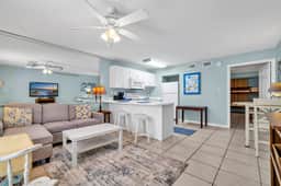 105 Tropical Isle Cozy Gulfside Condo ~ Beach Svc Included ~ AUG SALE - Image 2