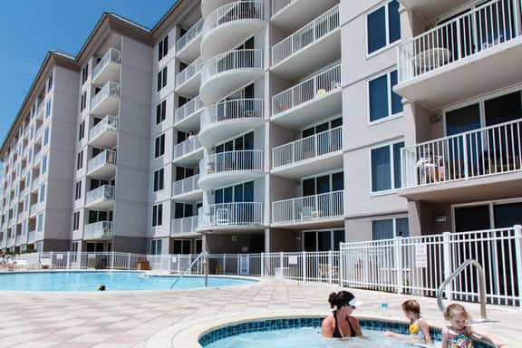 318 Island Princess ~Gulf Front 2Bed/2Bath Sleeps 6~Free Passes to Excursions - Image 1