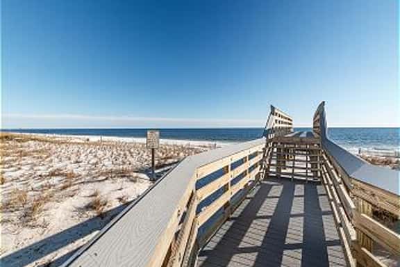 203 Tropical Isle~1 Bedrm 1 Bath BeachBungalow~Gulf View - Image 1