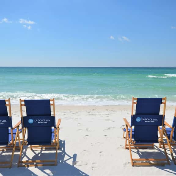 104 Island Princess Gulf Front ~ 2br/2ba sleeps 6 ~ Free Beach Service - Image 1