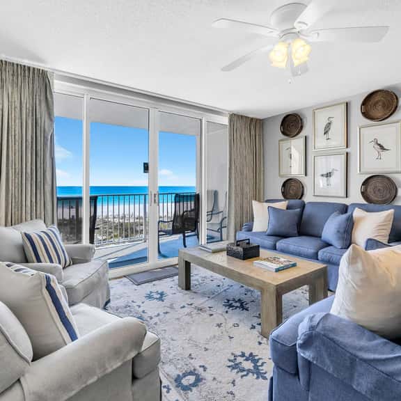 307 Island Princess ~ 3 Bedroom 3 Bath Sleeps 8 ~ Gulf Front FREE BEACH SVC - Image 1