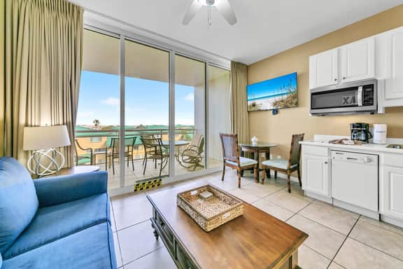 DestinWest Villa 404 ~ 1 Bedroom Cozy Seaside Suite~Free Passes to excursions