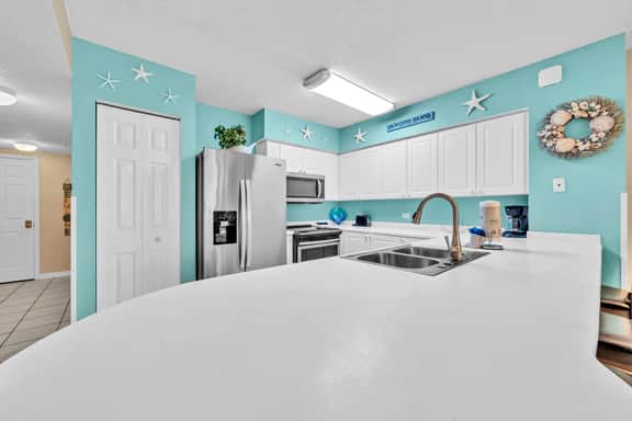 217 Island Princess - 3 Bed 3 Bath Beachfront Condo Sleeps 8 ~FREE BEACH SVC