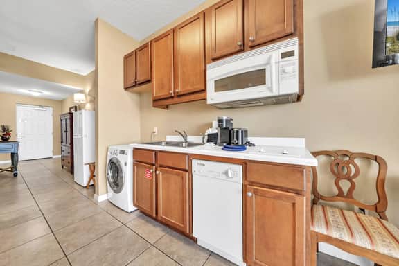 Destin West Villa 507- Free Beach Service - Fun Lazy River!