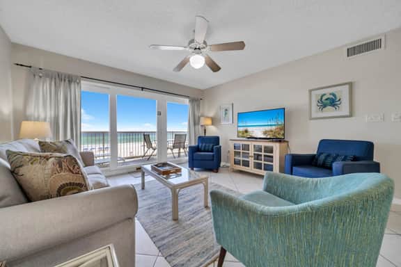 3011 Islander Beach Resort Stylish Gulf Front Condo ~ Huge Balcony
