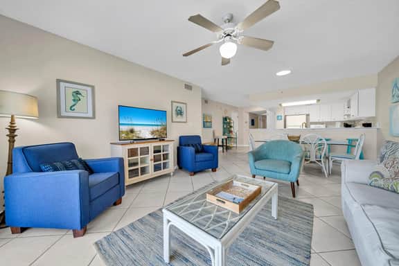 3011 Islander Beach Resort Stylish Gulf Front Condo ~ Huge Balcony