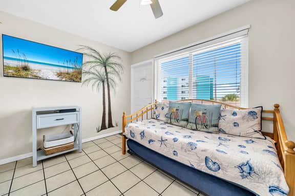 203 Tropical Isle~1 Bedrm 1 Bath BeachBungalow~Great Rates-Sleeps 5~ AUG SALE - Image 5