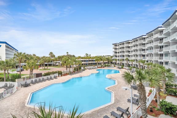 Destin West Villa 303~ Lazy River ~ Studio Sleeps 4, Queen bed + sofa sleeper - Image 1