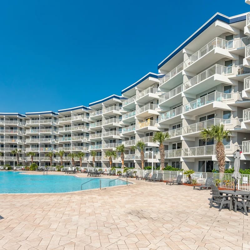 Destin West Villa 308 ~ Studio Sleeps 4 ~ Free passes to local attractions
