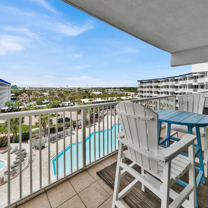 Destin West Gulfside 503 ~ Relax on our Balcony ~ Free Beach Service