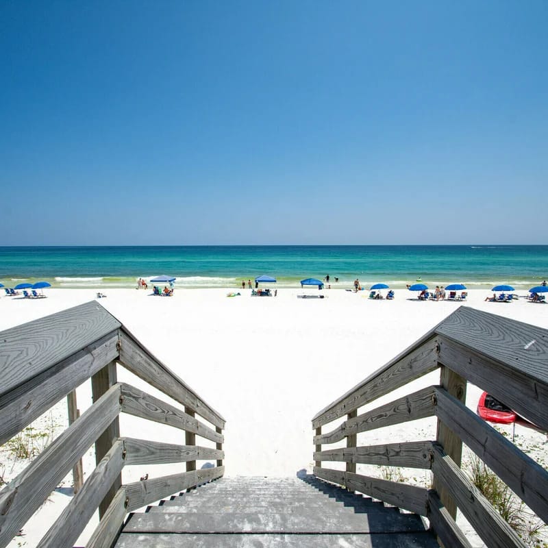 108 Tropical Isle ~ Paradise Island Retreat ~ Enjoy Free Beach Svc ~ AUG SALE